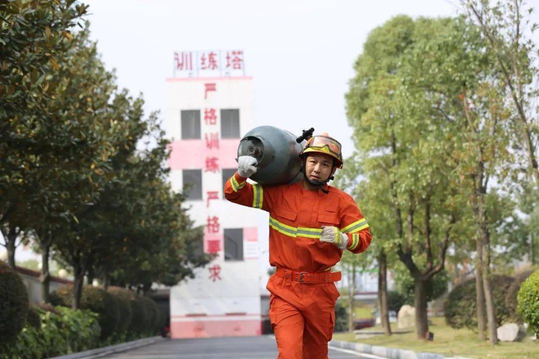 消防员最新体能，适应新时代挑战的关键要素